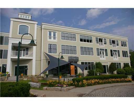 40 Washington St unit 304, Camden, ME 04843 - photo 1