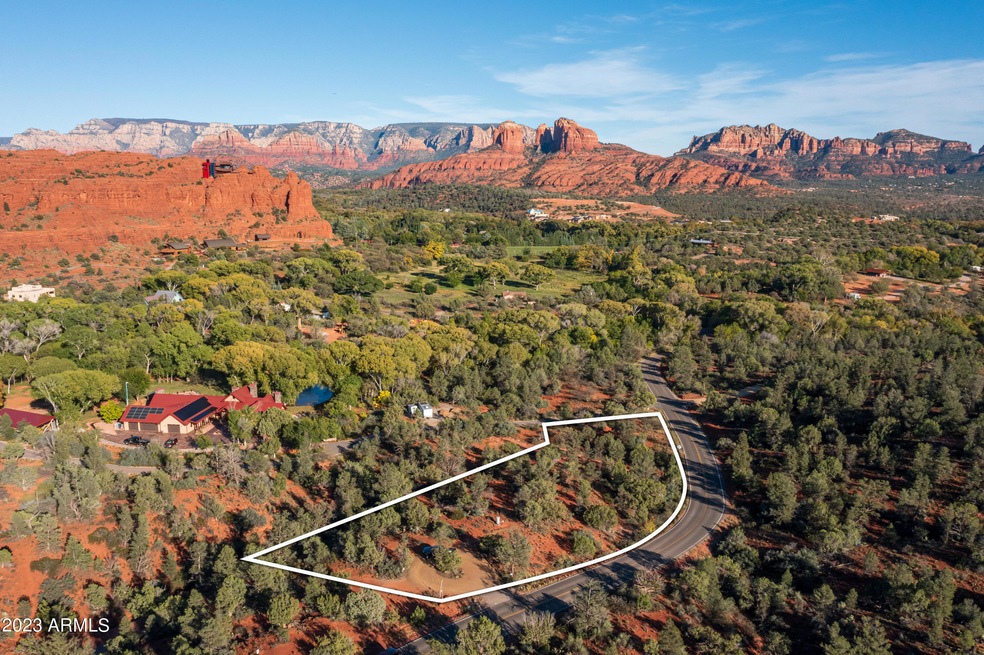 2.2 Acres 105 Caballero Trail