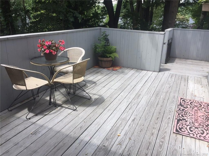 1 Blackberry Ln, Ridgefield, CT 06877 - photo 1