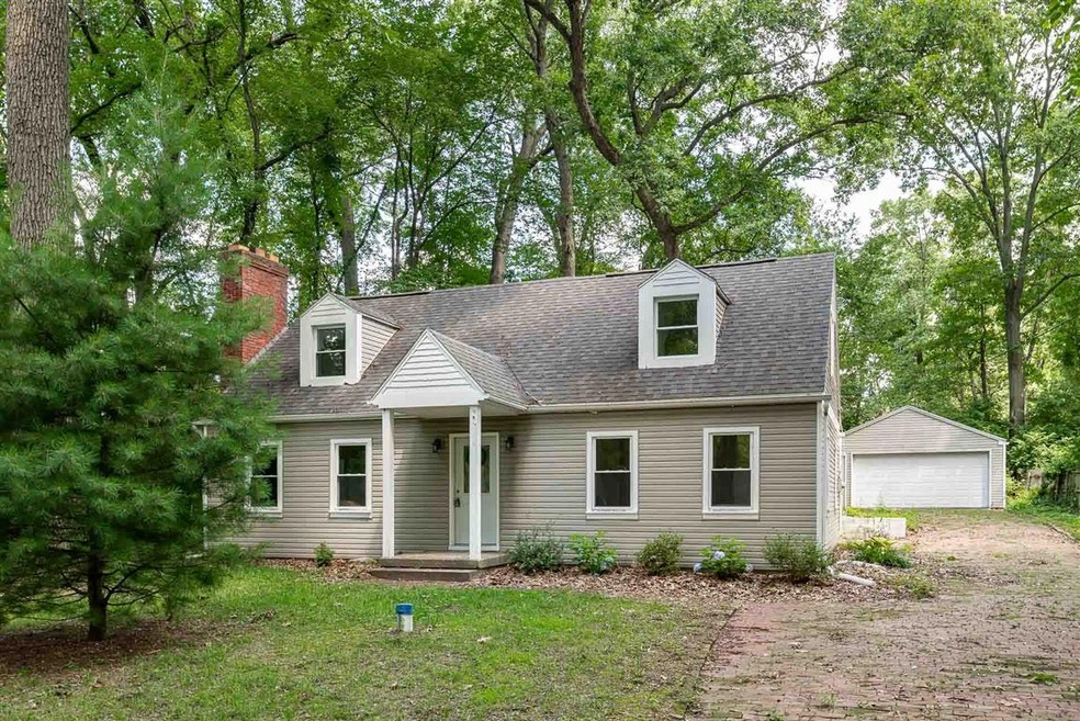 19221 Summers Dr, South Bend, IN 46637 - photo 1