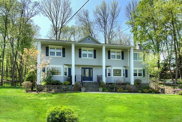 2192 Pondfield Ct, Yorktown Heights, NY 10598 - photo 1