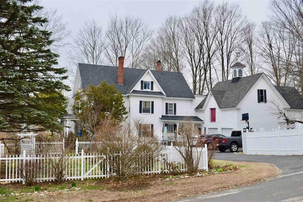 134 Prospect St, Franklin, NH 03235 - photo 1