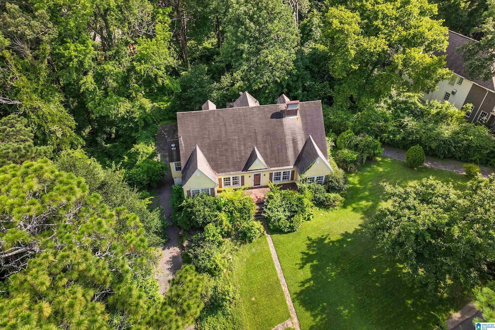 For Sale $995,000