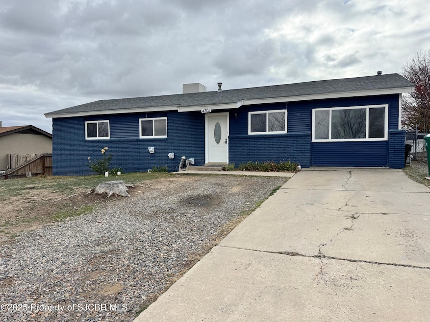 4305 Kingsway Dr, Farmington, NM 87402 - photo 1
