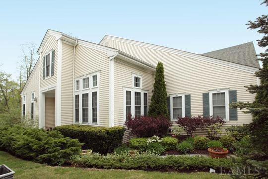 19 Reunion Rd, Port Chester, NY 10573 - photo 1