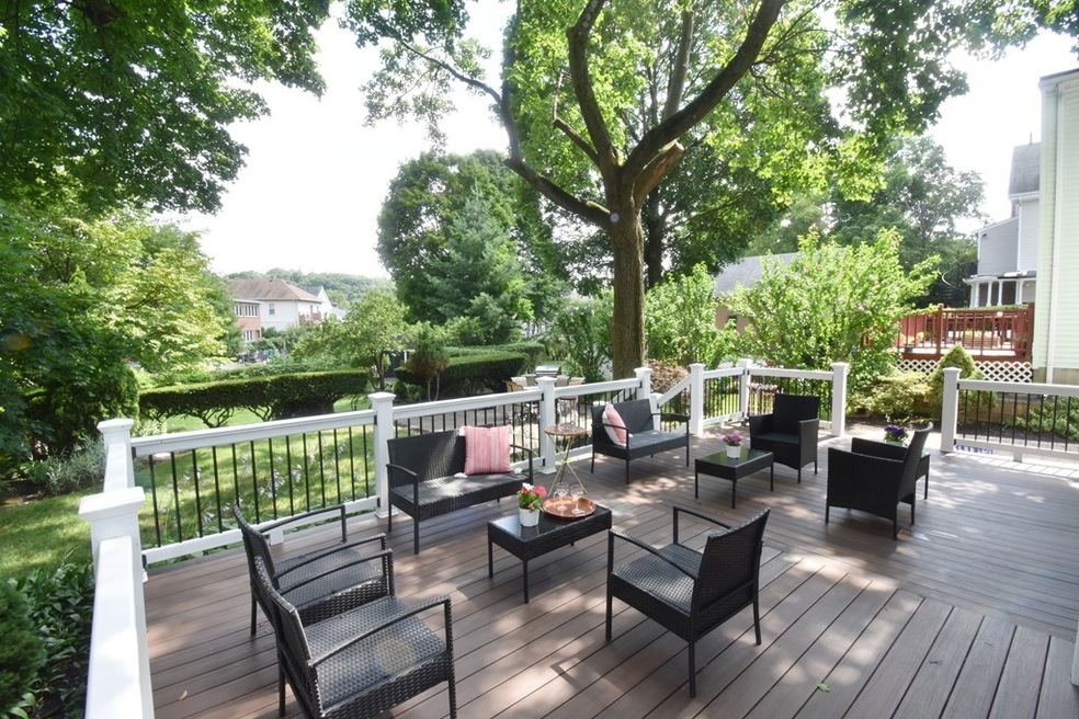 2R Middle St, Newton, MA 02458 - photo 1