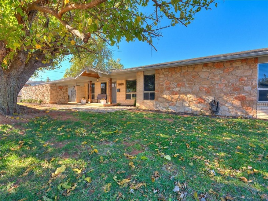 6417 N Ann Arbor Ave, Warr Acres, OK 73132 - photo 1