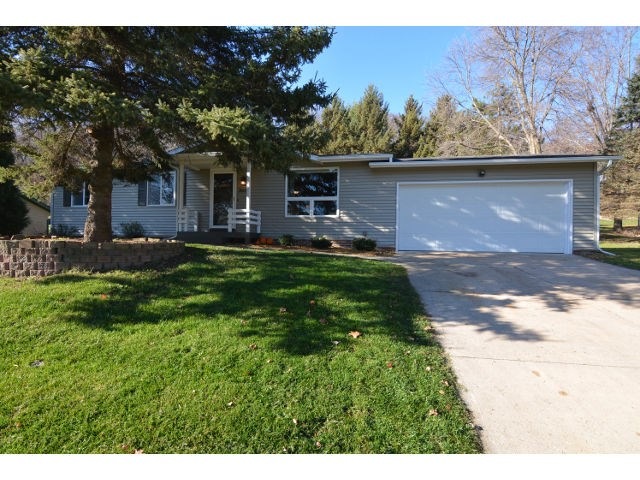 3027 Hillside Trail, Cross Plains, WI 53528 - photo 1