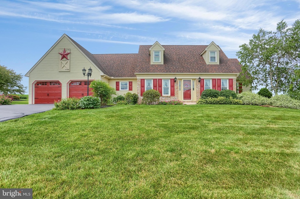 466 Glen Mar Ave, New Holland, PA 17557 - photo 1