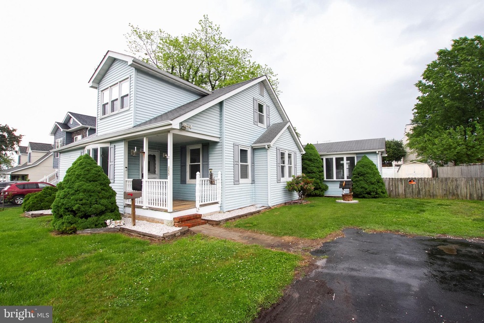 255 Asbury Rd, Pasadena, MD 21122 - photo 1