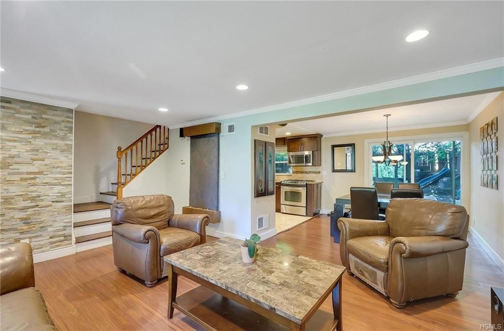 32 Kingsley Dr, Yonkers, NY 10710 - photo 1