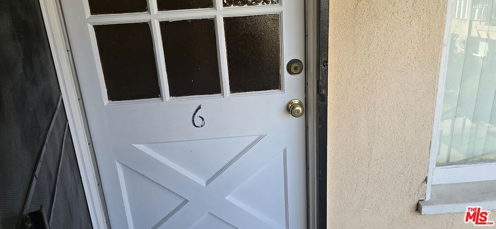 2635 W Imperial Hwy unit 6, Inglewood, CA 90303 - photo 1