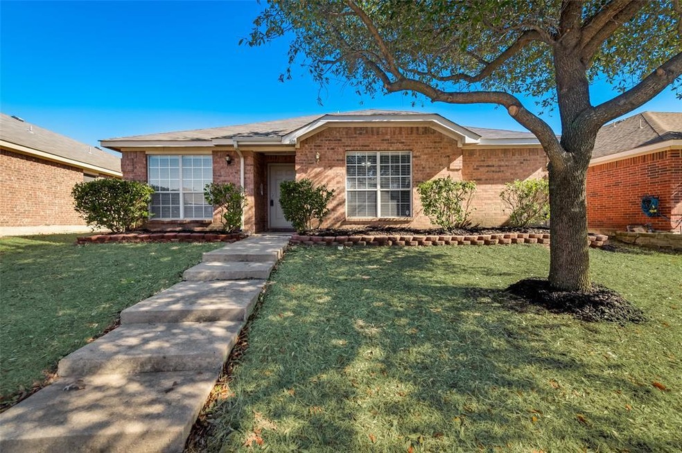 108 Cobblestone Dr, Wylie, TX 75098 - photo 1