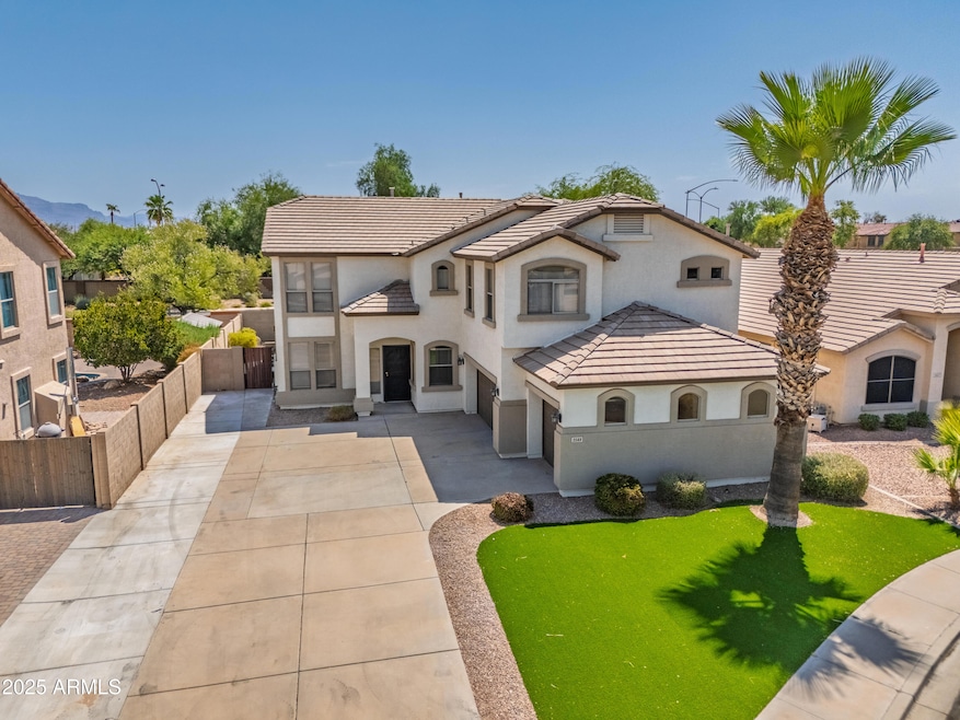 Under Contract $599,999 • Co-Listing Agent