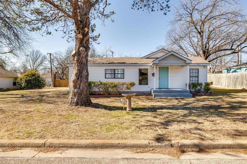 225 East Place, Fort Worth, TX 76108 - photo 1