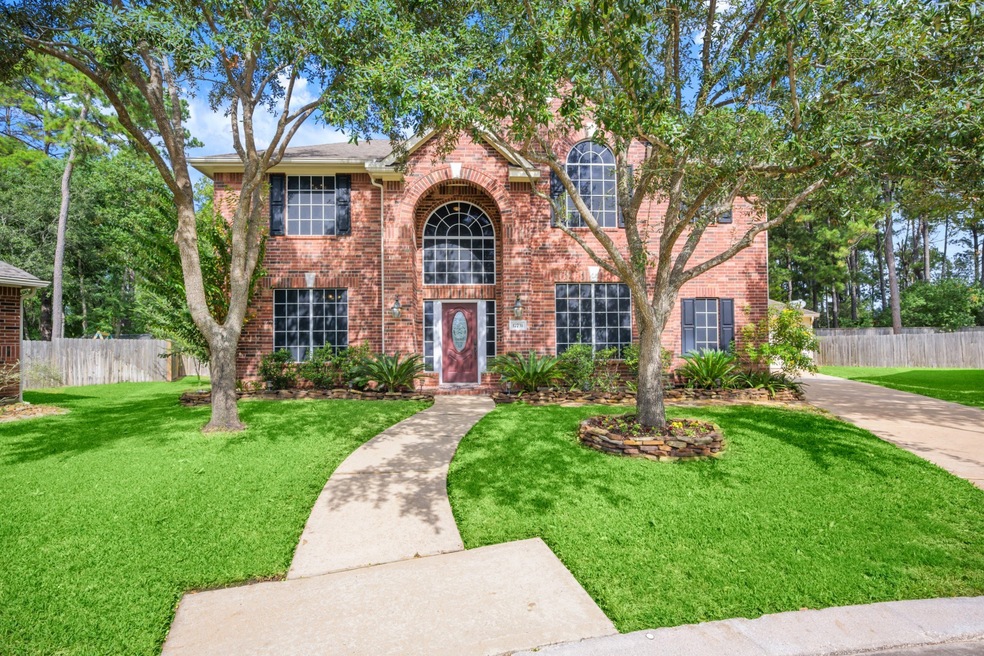 Welcome to this gorgeous 4-bdrm, 3.5 bath home with stunning pool & spa in desirable Village Creek!