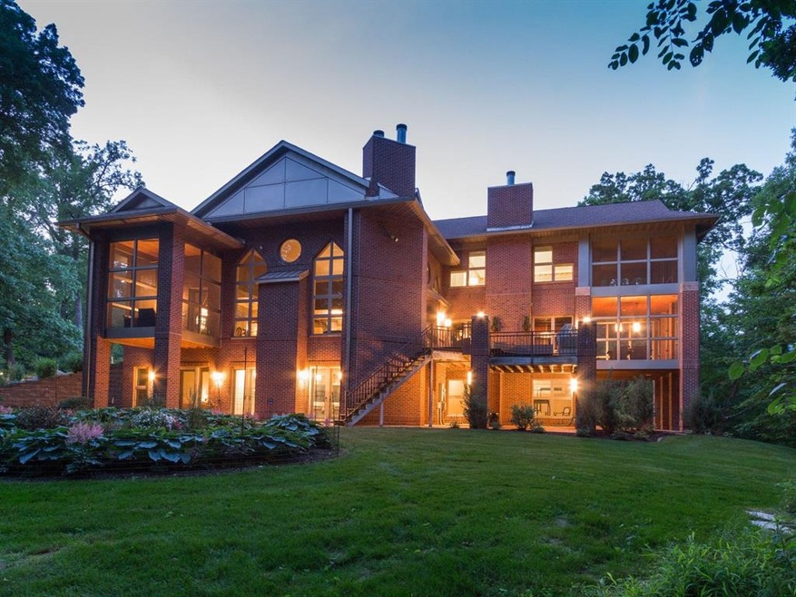 2500 Wagon Trail Rd, Cedar Rapids, IA 52403 - photo 1