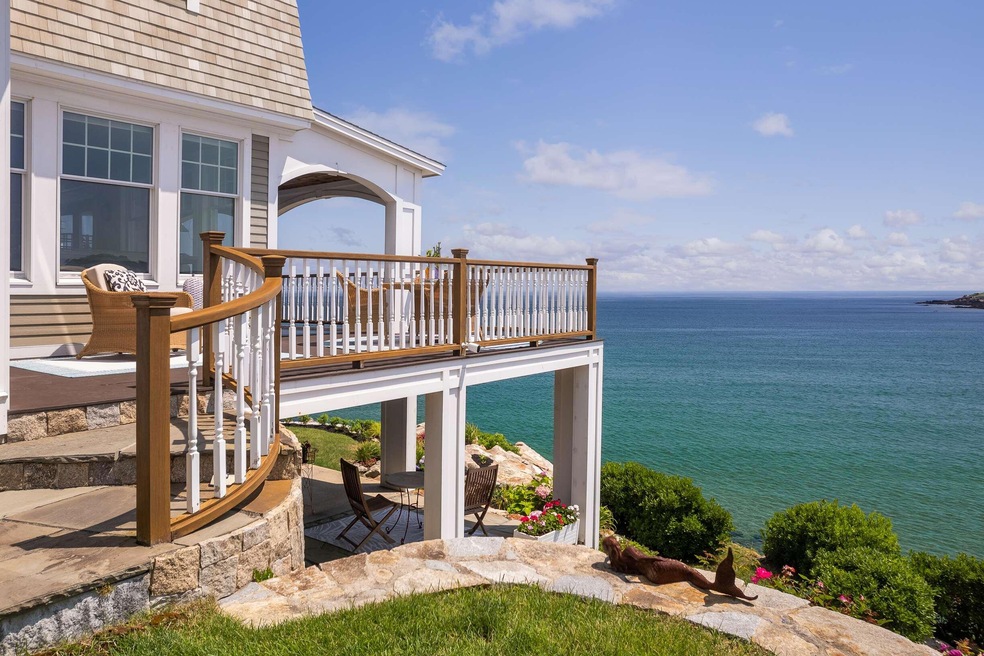 4 Overlook Way, York Beach