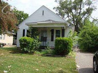 2506 Mackin Rd, Flint, MI 48504 - photo 1