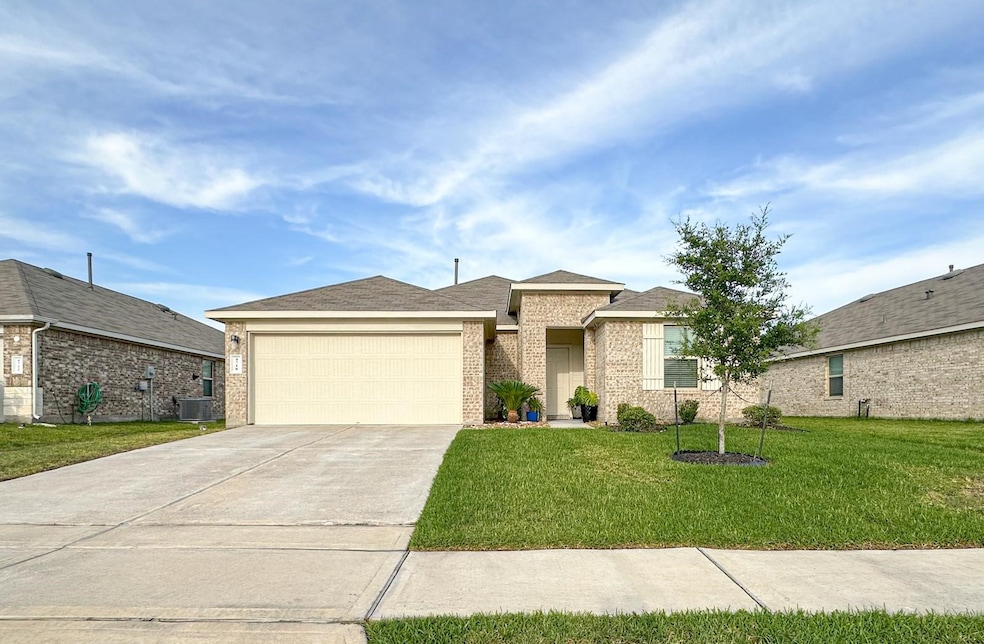 4718 Alba Ash Ln, Katy, TX 77449 - photo 1