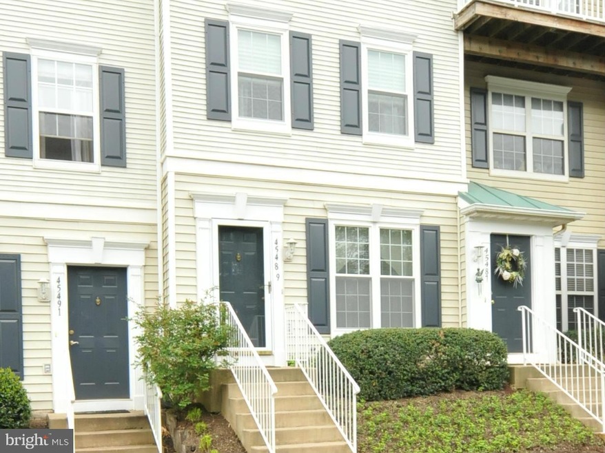 45489 Caboose Terrace unit 65, Sterling, VA 20166 - photo 1