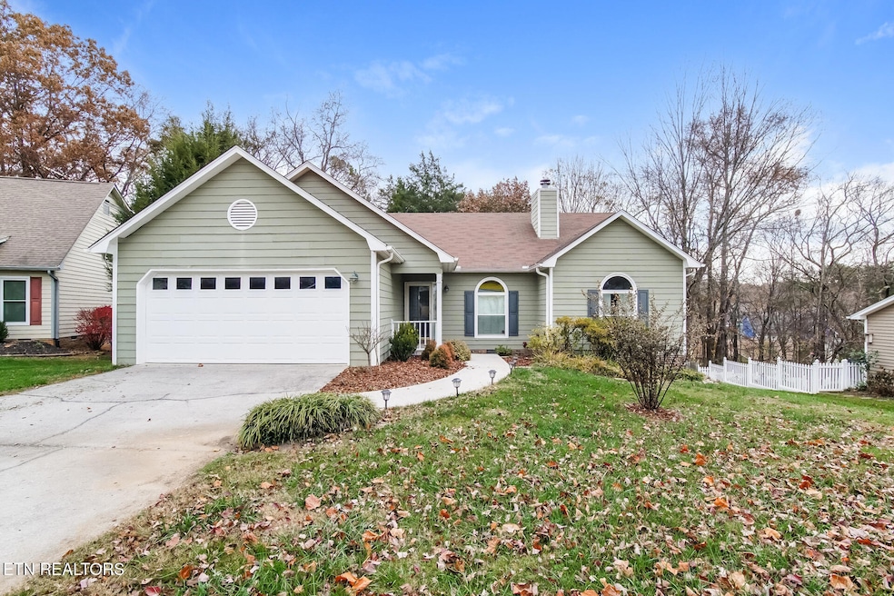 1524 Citation Cir, Knoxville, TN 37931 - photo 1