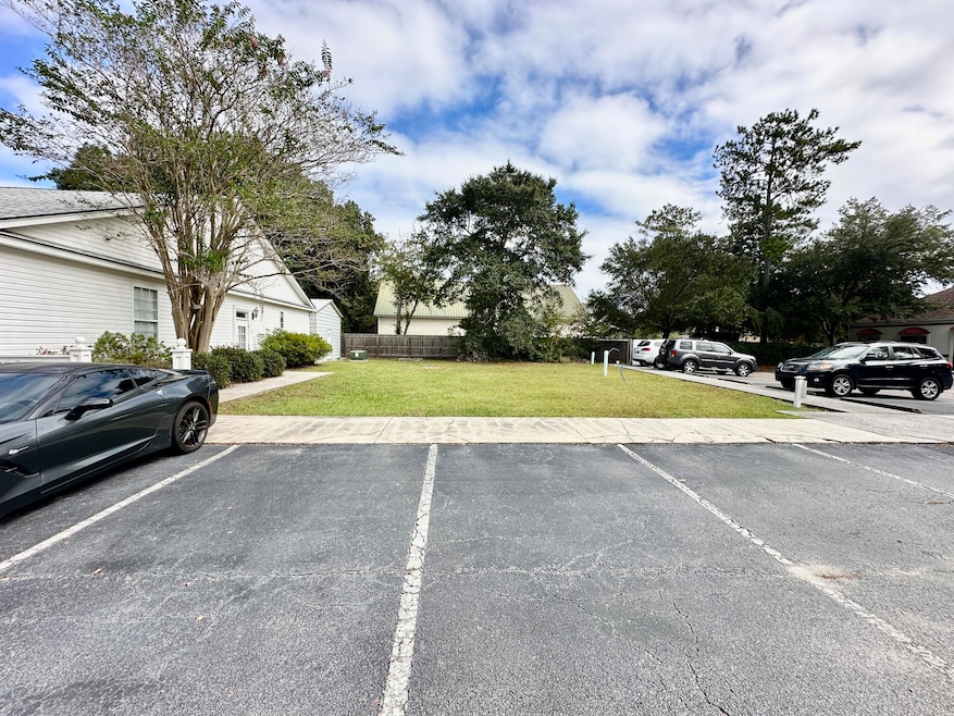 Front of Lot