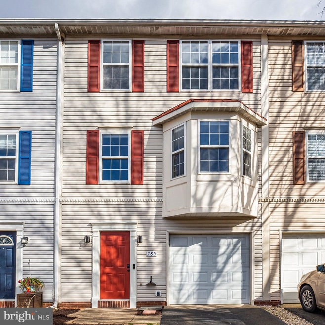 785 General Wallace Ct, Warrenton, VA 20186 - photo 1