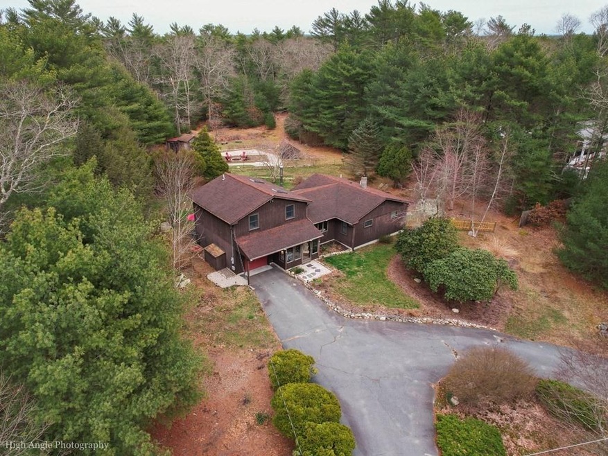 410 Walnut Plain Rd, Rochester, MA 02770 - photo 1