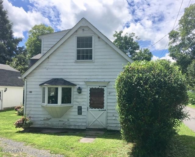 106 W Plum Alley, Milford, PA 18337 - photo 1