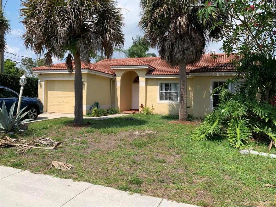 9561 Aegean Dr, Boca Raton, FL 33496 - photo 1