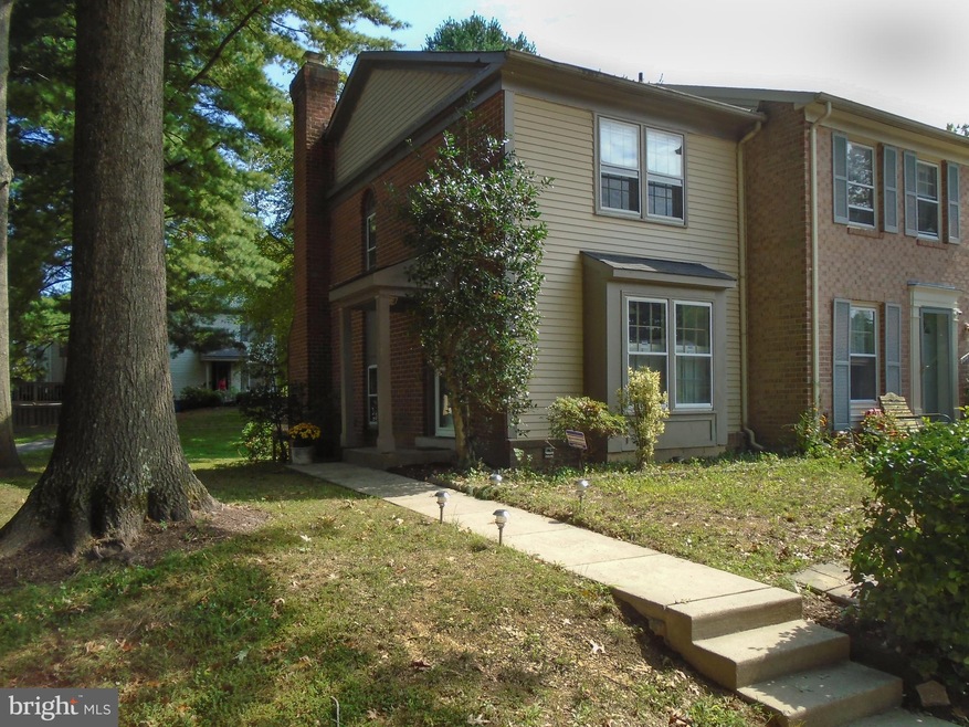 20500 Strath Haven Dr, Montgomery Village, MD 20886 - photo 1