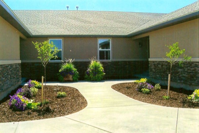 2803 W von Elm Dr, Blackfoot, ID 83221 - photo 1