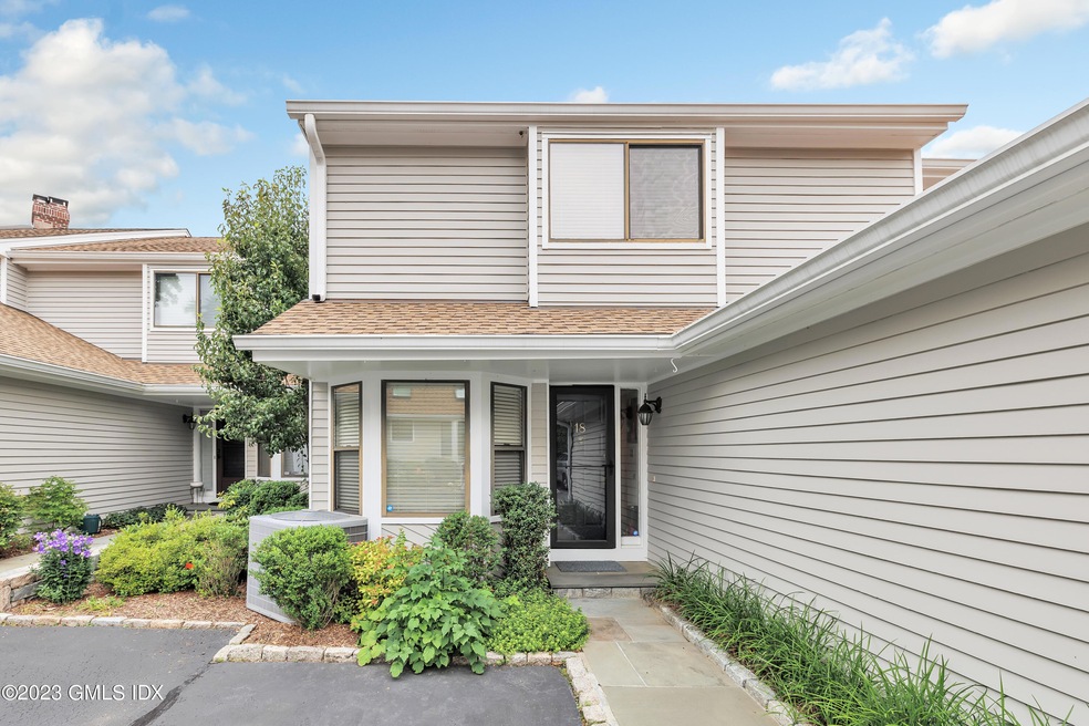 40 Ettl Ln unit 18, Greenwich, CT 06831 - photo 1