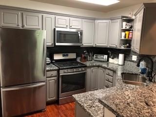 1353 Orchard Park Dr, Stone Mountain, GA 30083 - photo 1