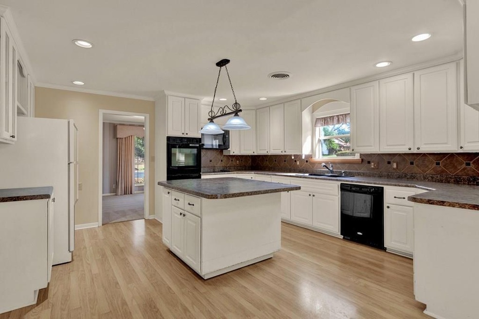 Sold • Co-Listing Agent