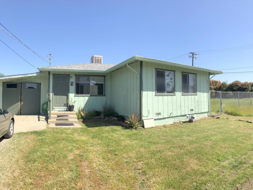 580 Markwood Dr, Redding, CA 96002 - photo 1