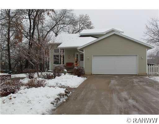 1303 16th Ave E, Menomonie, WI 54751 - photo 1