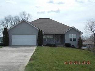 165 Golden Pond Dr, London, KY 40741 - photo 1