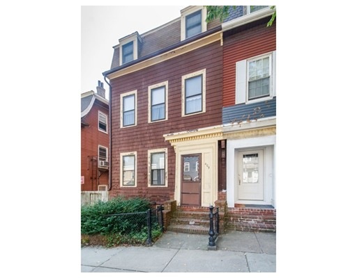 409 E 7th St, Boston, MA 02127 - photo 1
