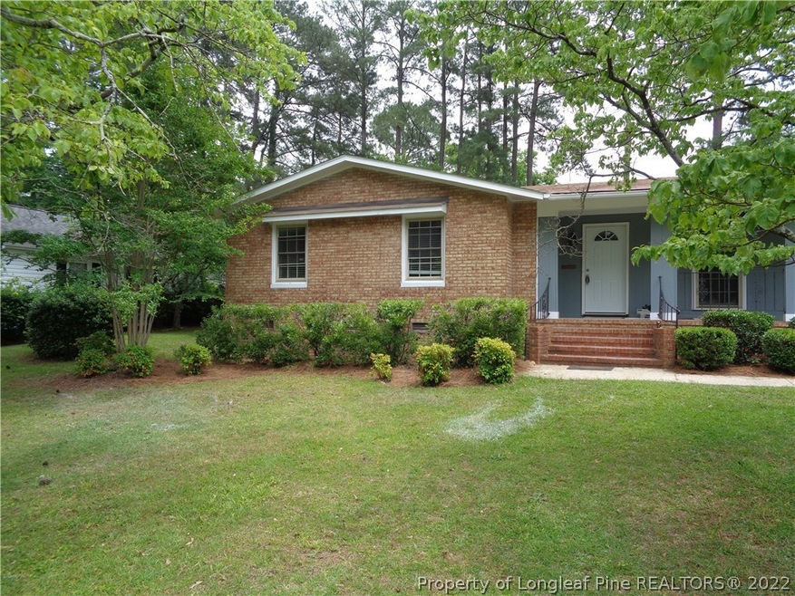 809 Fairfield Rd, Fayetteville, NC 28303 - photo 1