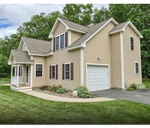 8 Scott Terrace unit 4, Holden, MA 01520 - photo 1