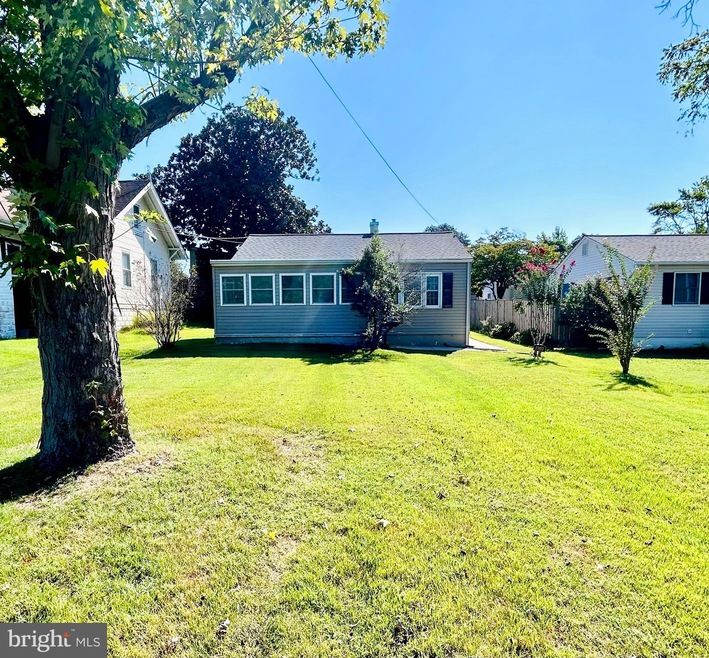 Sold $377,900 • Co-Listing Agent