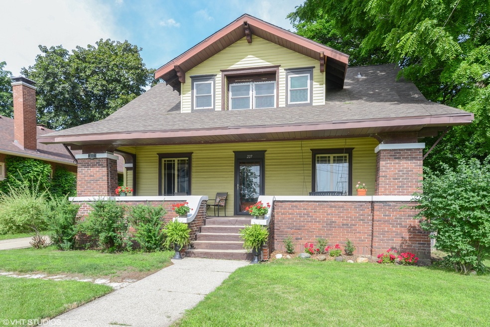 Beautiful front porch to sit and enjoy or visit wi