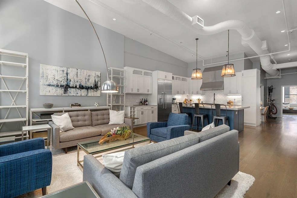 289 Devonshire St unit 5, Boston, MA 02110 - photo 1