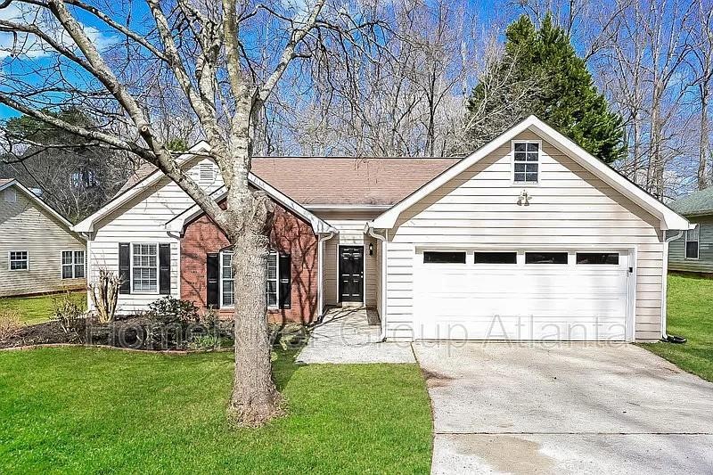 191 Grand Oaks Way, Stockbridge, GA 30281 - photo 1