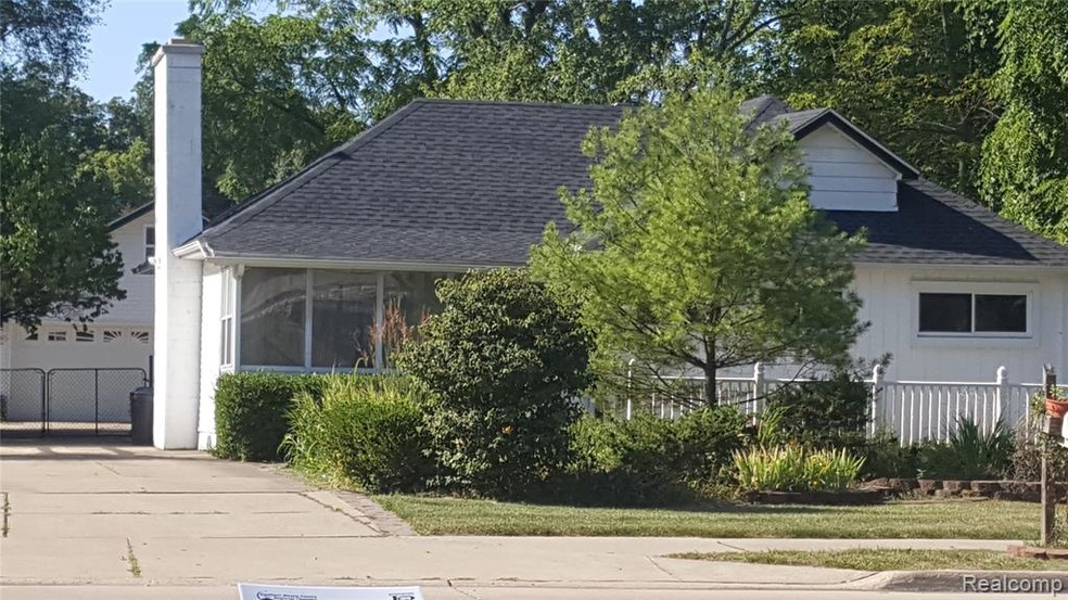 Street view with lots of perennials.