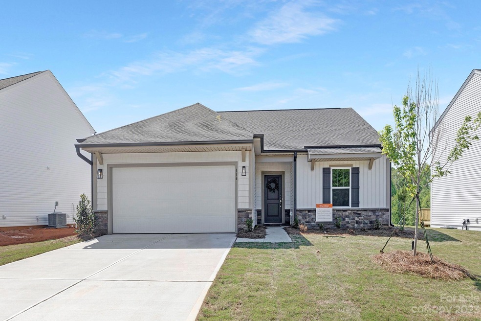 122 Dyssa Loop unit 180, Statesville, NC 28625 - photo 1