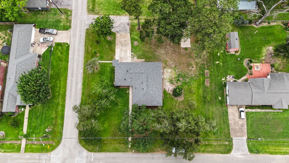 TBD Clayton St, Tomball, TX 77375 - photo 1