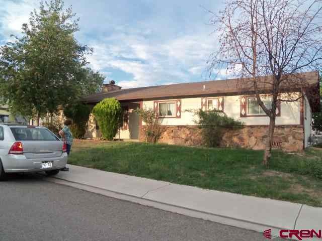 265 NW 10th St, Cedaredge, CO 81413 - photo 1